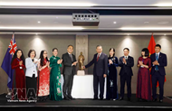 Party General Secretary and President meets Vietnamese community in New Zealand